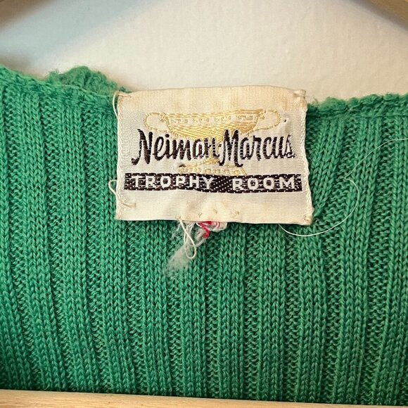 Neiman Marcus Trophy Room Ruffle Sweater - Size S/M - VINTAGE & RARE - Picture 5 of 7